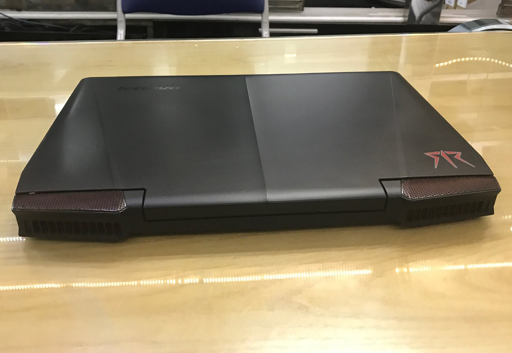 Laptop Gaming Lenovo rescuer 15 isk-6.jpg